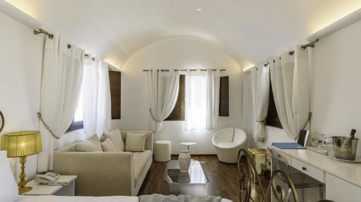 La  Mer Deluxe Hotel & Spa